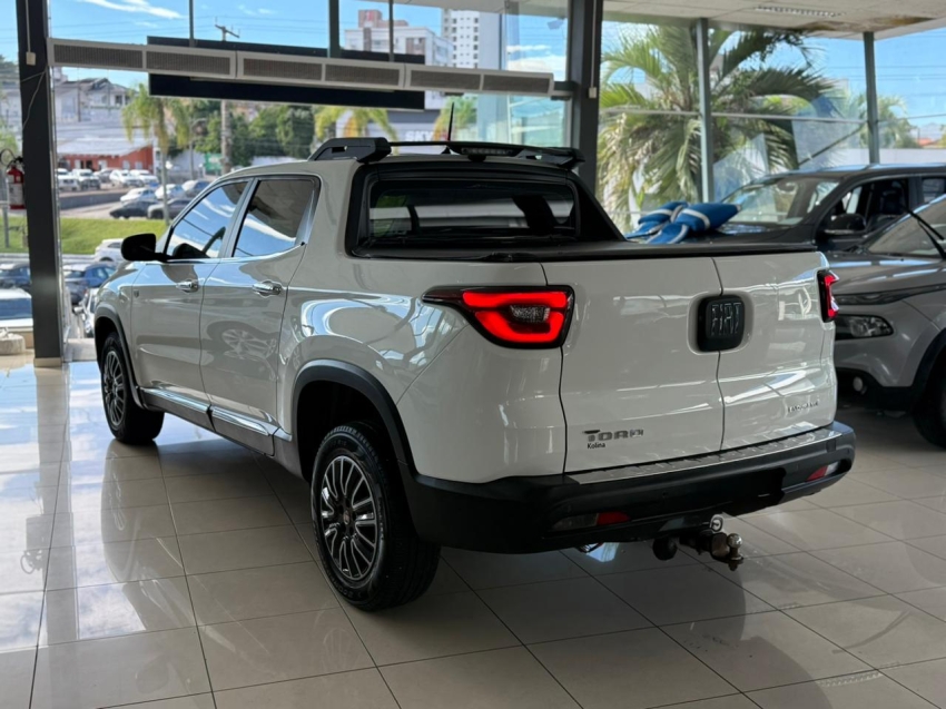 fiat toro 1.8 16v evo flex endurance at6 4p automatico 20193