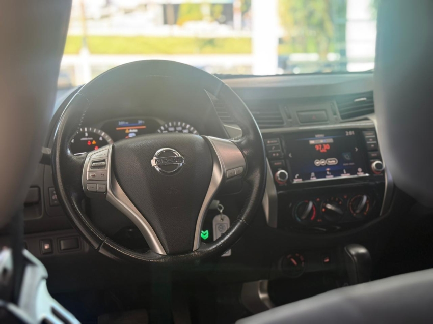 nissan frontier 2.3 16v turbo diesel attack cd 4x4 automatico 2.2 4p 20199