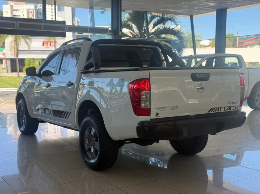 nissan frontier 2.3 16v turbo diesel attack cd 4x4 automatico 2.2 4p 20193