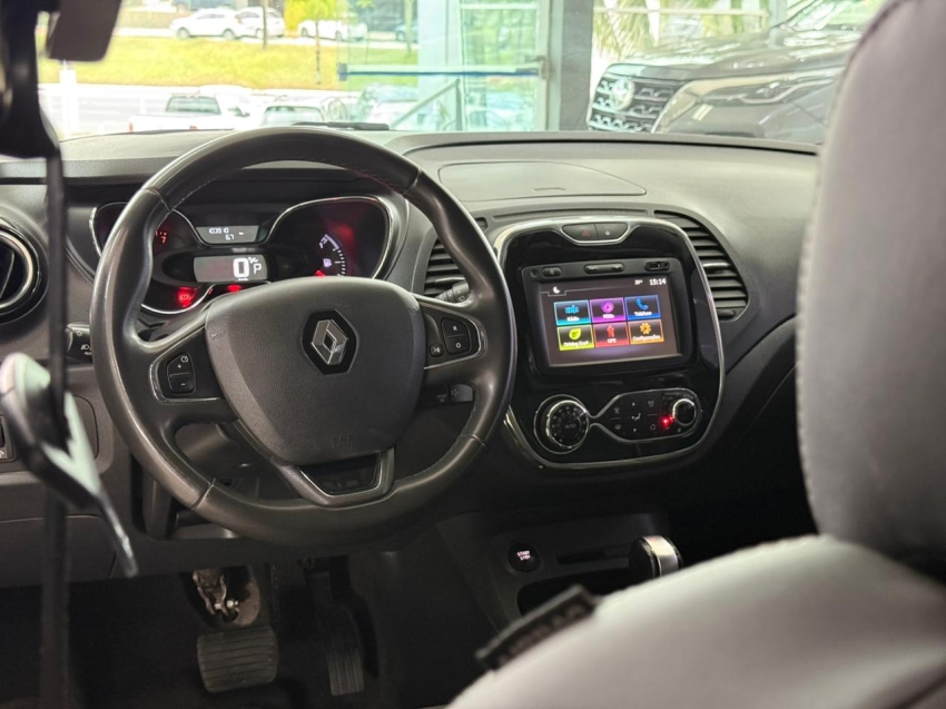 renault captur 1.6 16v sce flex intense x-tronic 1.5 4p automatico 20188