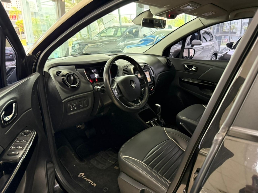 renault captur 1.6 16v sce flex intense x-tronic 1.5 4p automatico 20186