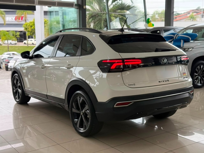 volkswagen nivus 1.0 200 tsi total flex highline automatico 4p 20243