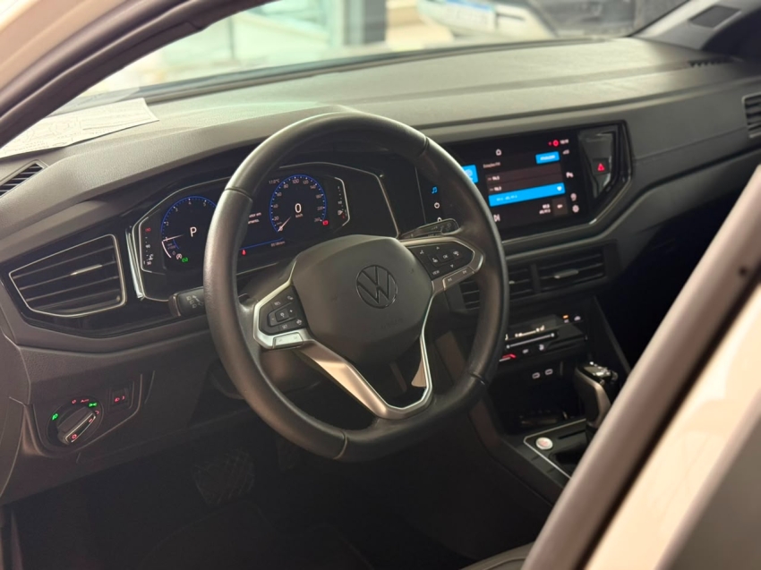 volkswagen nivus 1.0 200 tsi total flex highline automatico 4p 20247