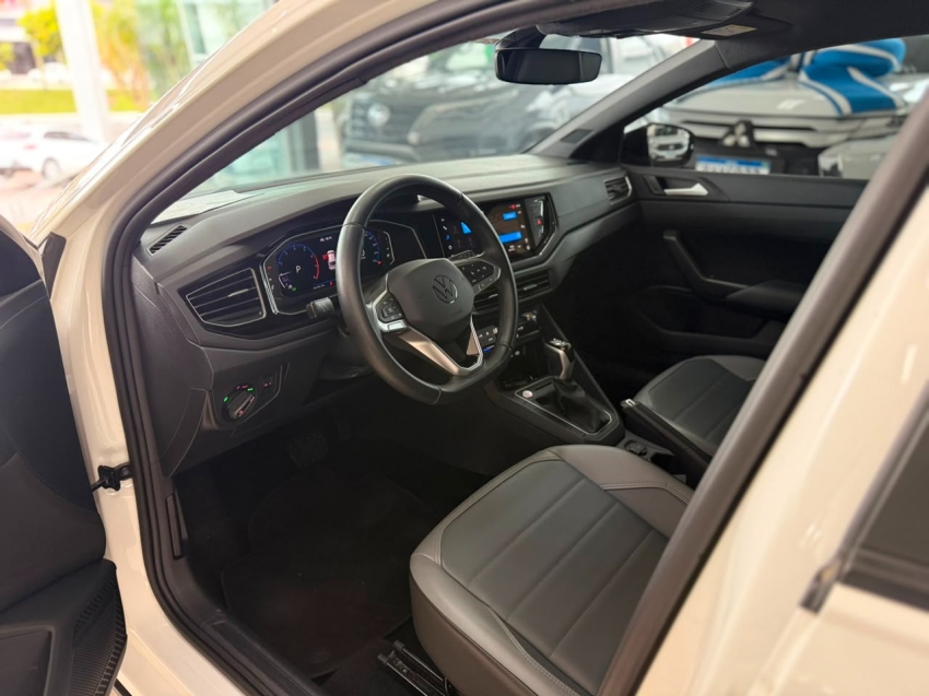 volkswagen nivus 1.0 200 tsi total flex highline automatico 4p 20246