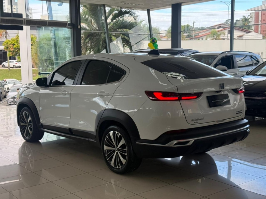 fiat fastback 1.0 turbo 200 flex audace cvt 4p automatico 20233