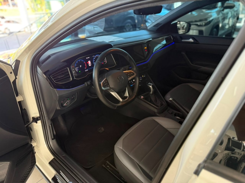 volkswagen nivus 1.0 200 tsi total flex highline automatico 4p 20236