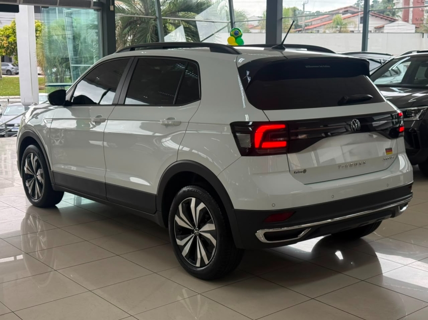 volkswagen t-cross 1.0 200 tsi total flex comfortline automatico 4p 20243