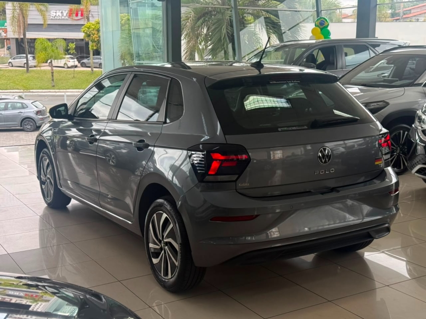 volkswagen polo 1.0 170 tsi highline automatico flex 5p 20243