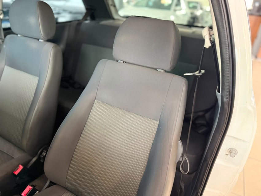 volkswagen gol 1.0 mi 8v flex 2p manual g.iv 20138