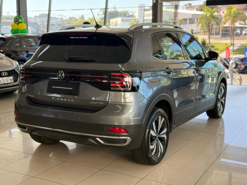 volkswagen t-cross 1.4 250 tsi total flex highline automatico 1.3 4p 20236