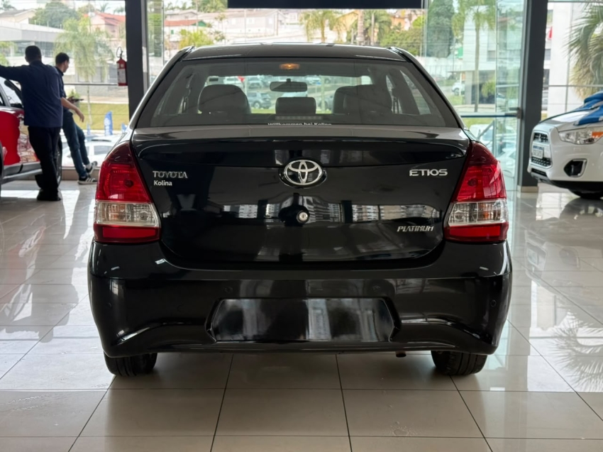 toyota etios 1.5 platinum 16v flex 4p automatico 20194