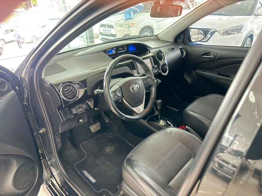 toyota etios 1.5 platinum 16v flex 4p automatico 20196