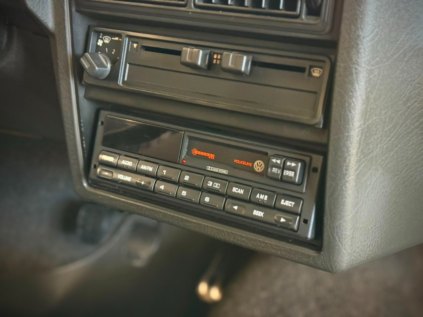 volkswagen voyage 1.6 cl 8v alcool 2p manual gasolina 4p 199215