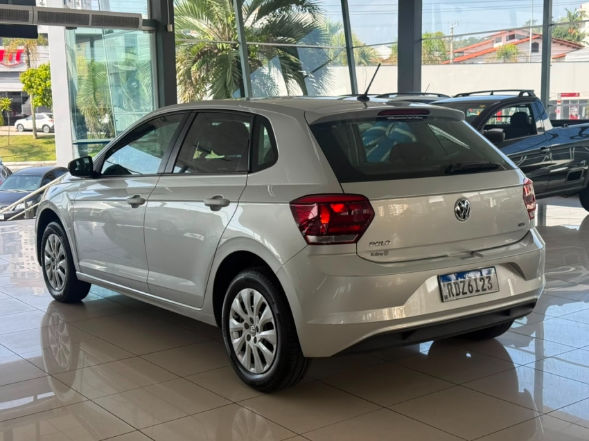 volkswagen polo 1.6 msi total flex manual 1.5 5p 20203