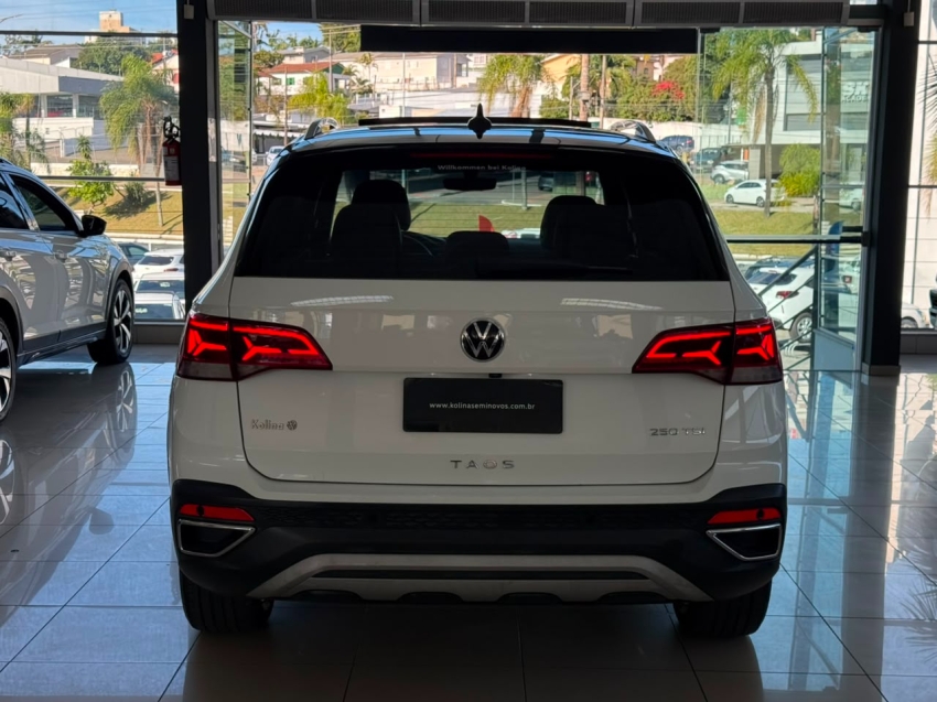 volkswagen taos 1.4 250 tsi total flex highline automatico 1.3 4p 20225
