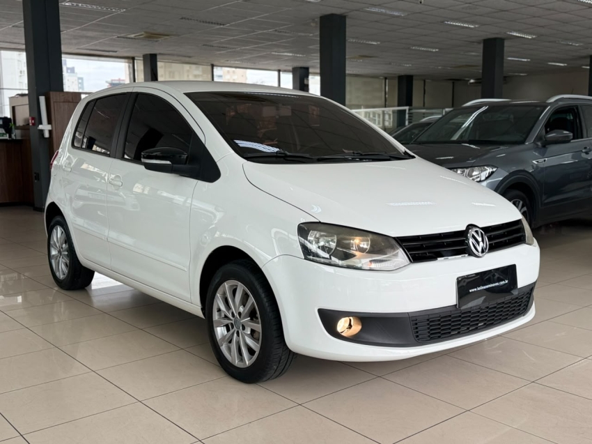 volkswagen fox 1.0 mi 8v flex 4p manual 20140