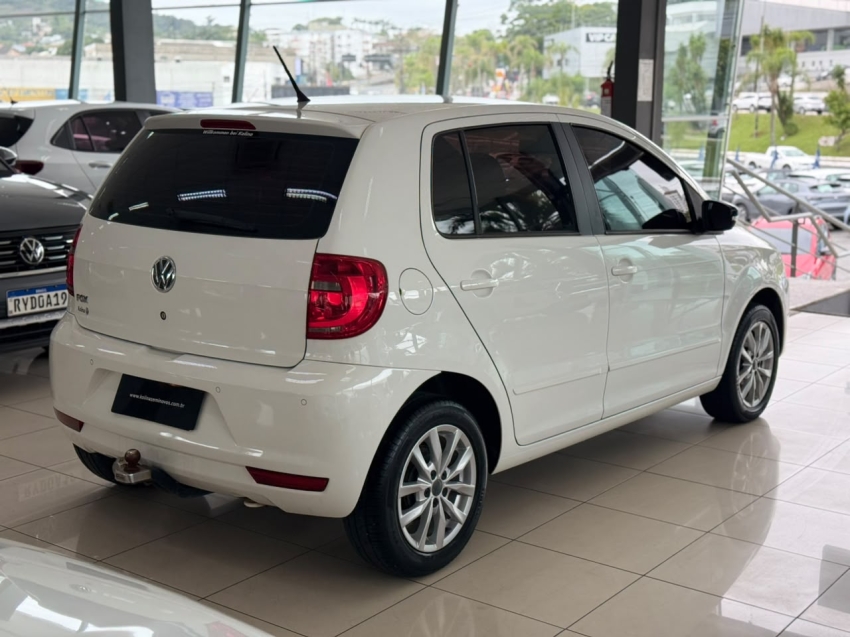volkswagen fox 1.0 mi 8v flex 4p manual 20145