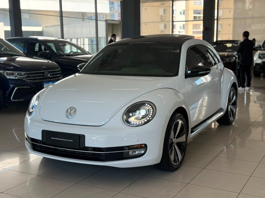 volkswagen fusca 2.0 tsi 16v gasolina 2p automatico 1.9 20133