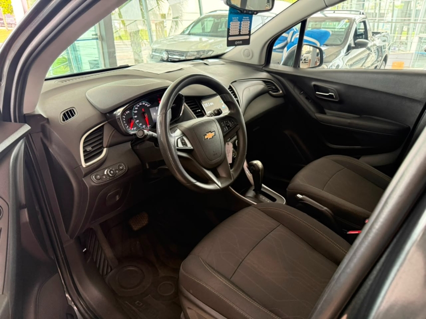 chevrolet tracker 1.4 16v turbo flex lt automatico 1.3 4p 20196