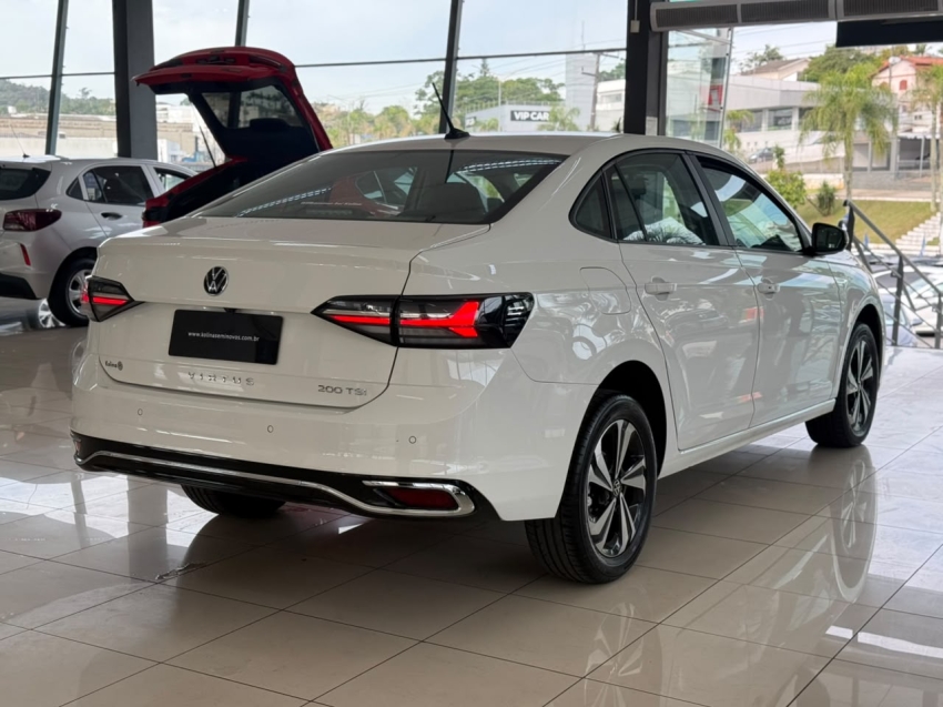 volkswagen virtus 1.0 200 tsi comfortline automatico flex 4p 20255
