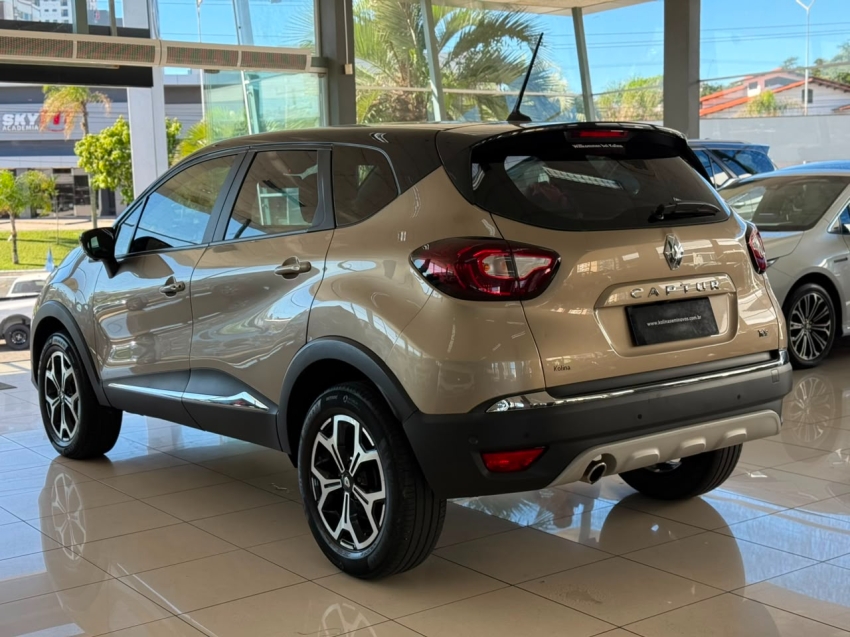 renault captur 1.3 tce flex iconic x-tronic 4p automatico 20243