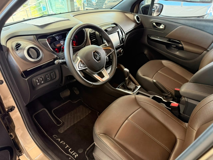 renault captur 1.3 tce flex iconic x-tronic 4p automatico 20246