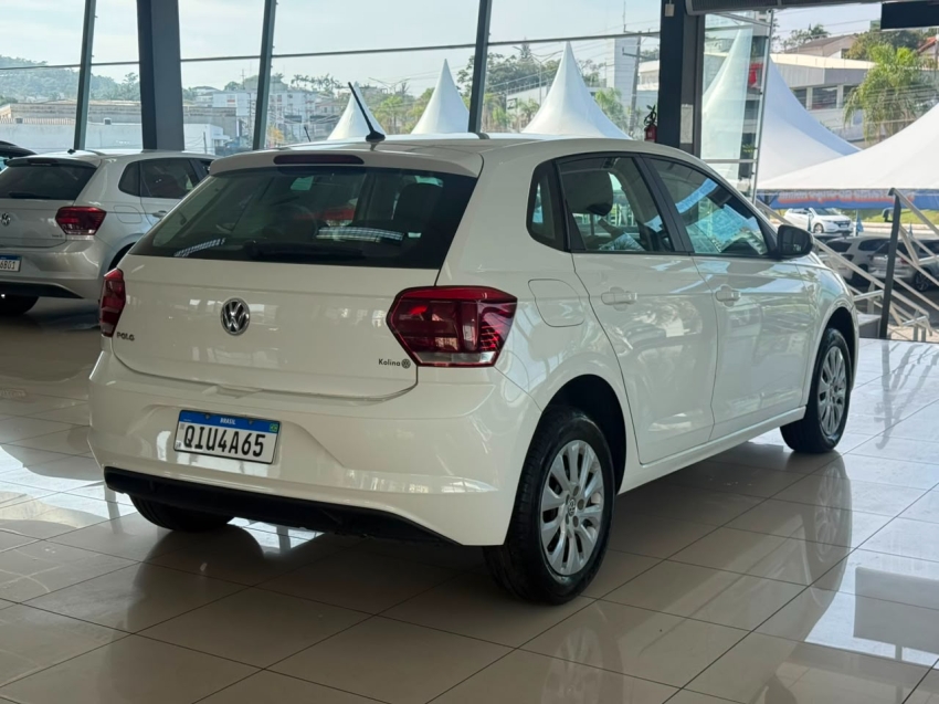 volkswagen polo 1.0 mpi total flex manual 4p 20195