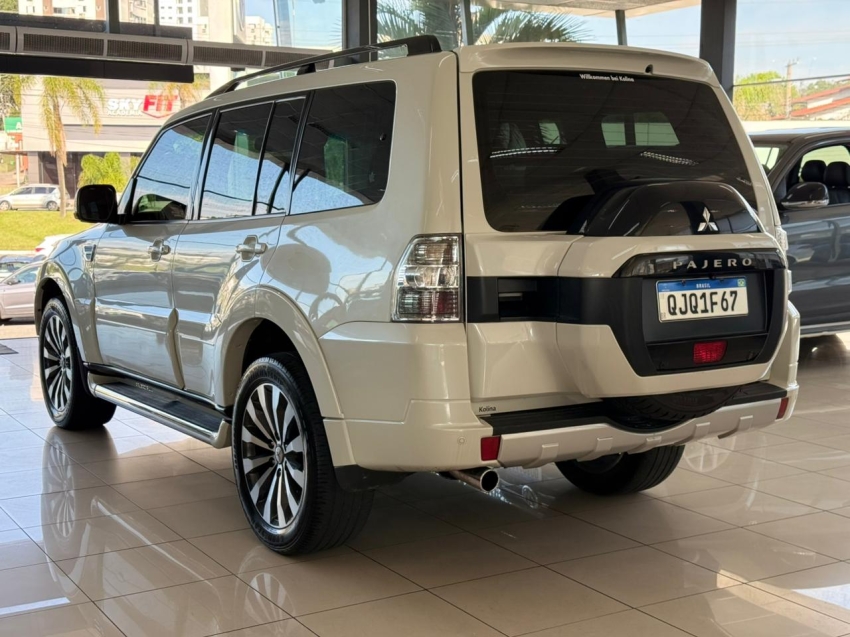 mitsubishi pajero full 3.2 hpe 4x4 16v turbo intercooler diesel 4p automatico 20193