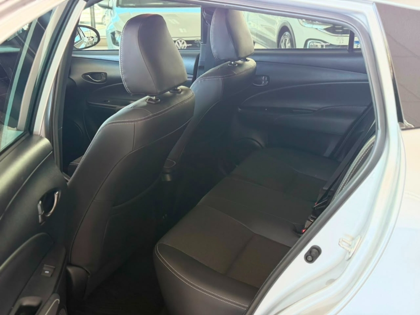 toyota yaris 1.5 16v flex xs connect multidrive 1.4 4p automatico 20237
