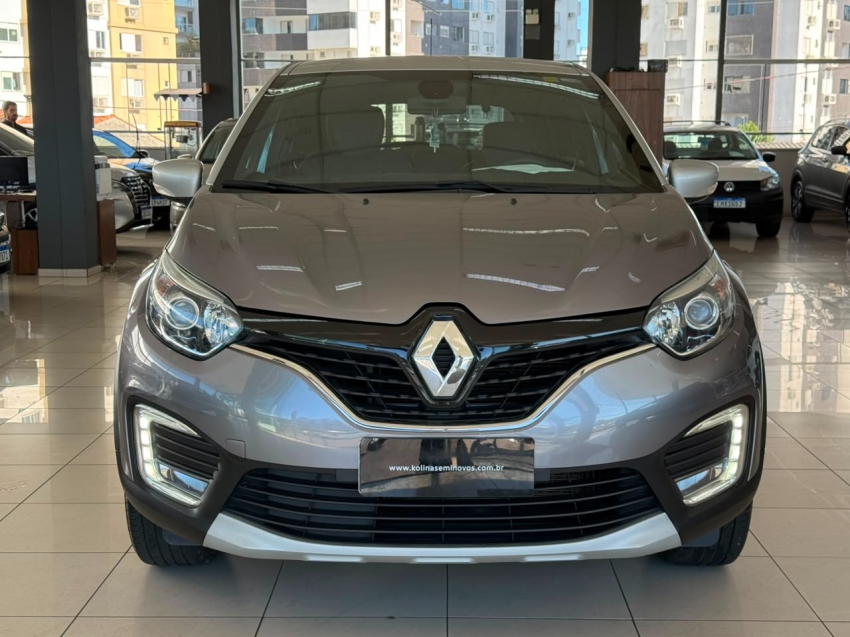 renault captur 1.6 16v sce flex bose x-tronic 4p automatico 20211