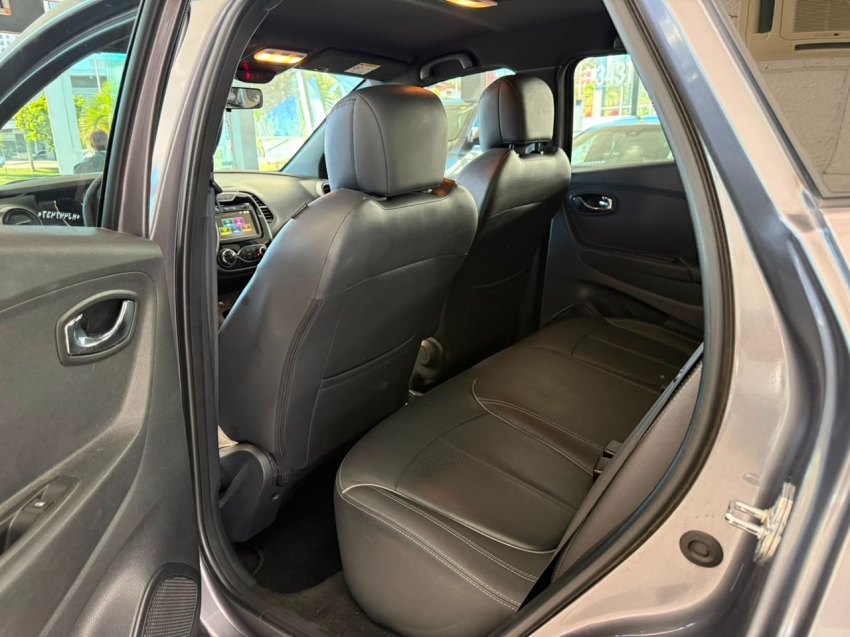 renault captur 1.6 16v sce flex bose x-tronic 4p automatico 202110