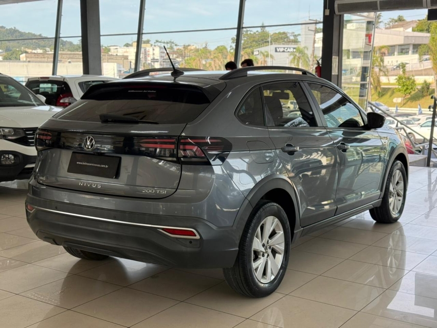 volkswagen nivus 1.0 200 tsi total flex comfortline automatico 4p 20215