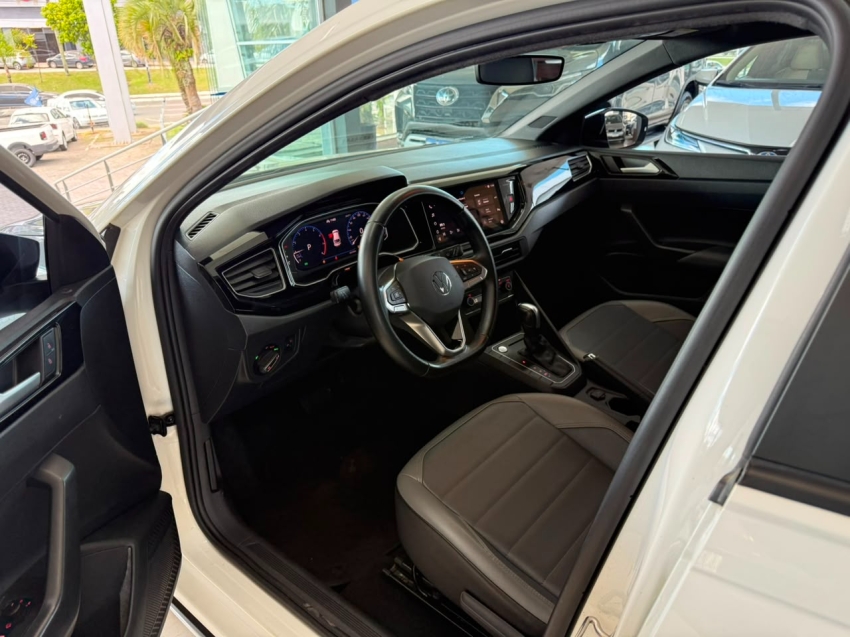 volkswagen nivus 1.0 200 tsi total flex highline automatico 4p 20216