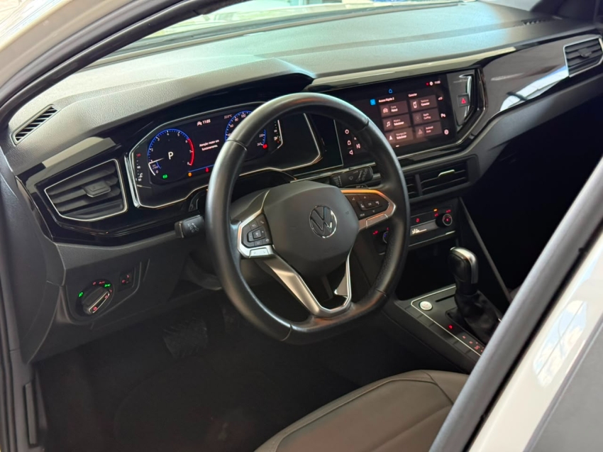 volkswagen nivus 1.0 200 tsi total flex highline automatico 4p 20217