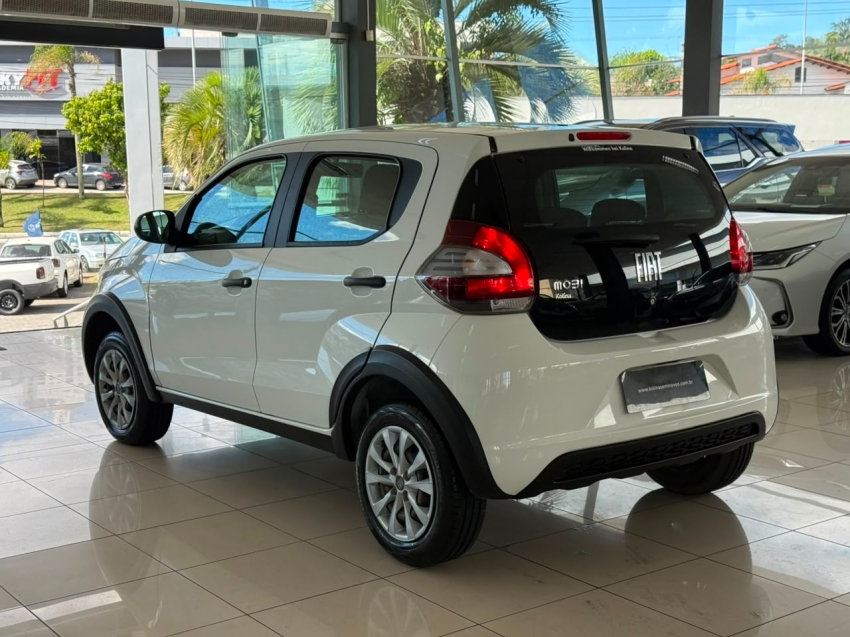 fiat mobi 1.0 evo flex like. manual 4p 20233