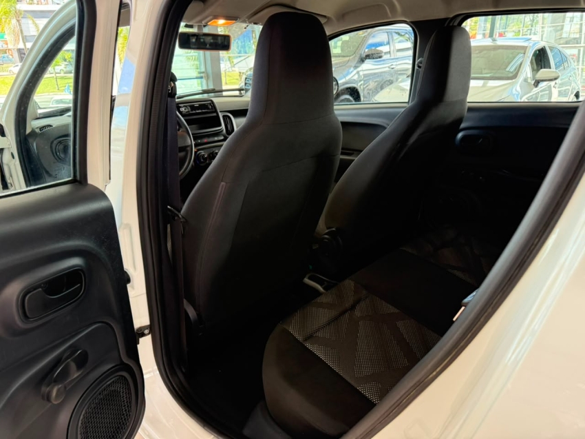 fiat mobi 1.0 evo flex like. manual 4p 20239