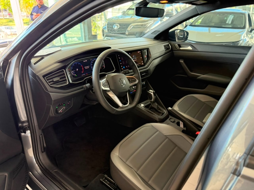 volkswagen nivus 1.0 200 tsi total flex highline automatico 4p 20246