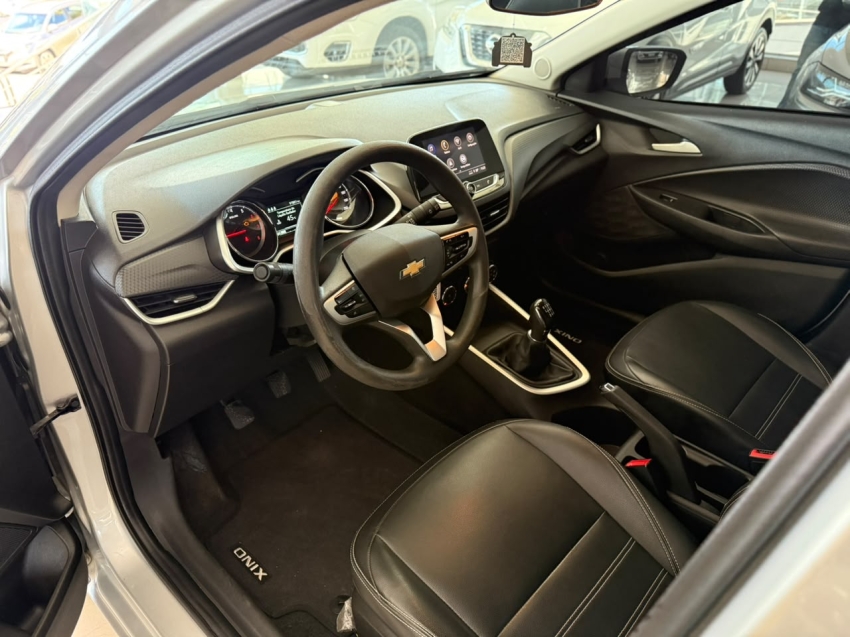 chevrolet onix 1.0 turbo flex plus lt manual 4p 20206
