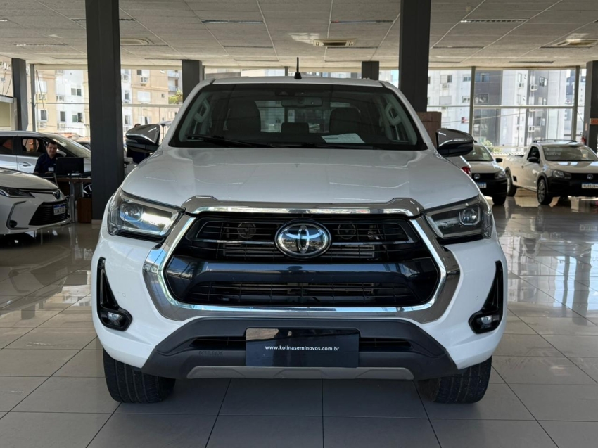 toyota hilux 2.8 d-4d turbo diesel cd srx 4x4 automatico 4p 20211