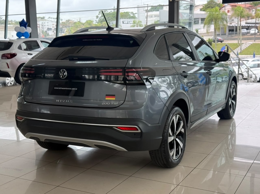 volkswagen nivus 1.0 200 tsi total flex highline automatico 5p 20225