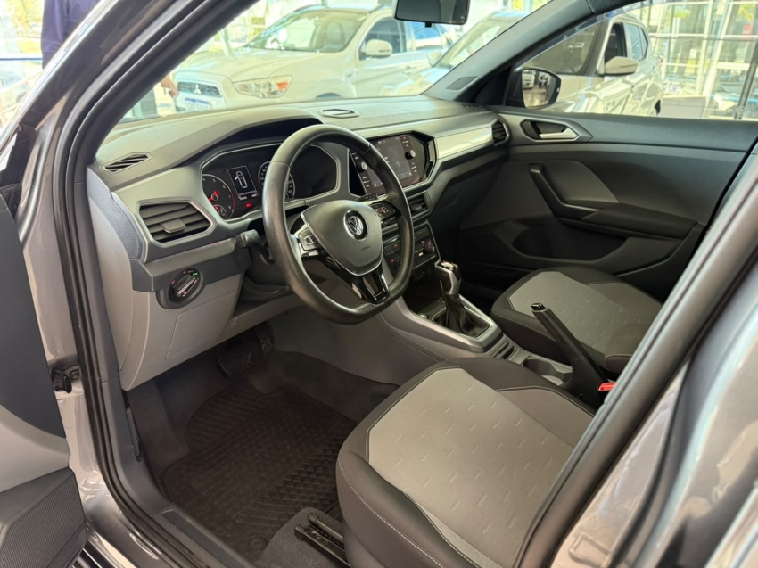volkswagen t-cross 1.0 200 tsi total flex comfortline automatico 4p 20206