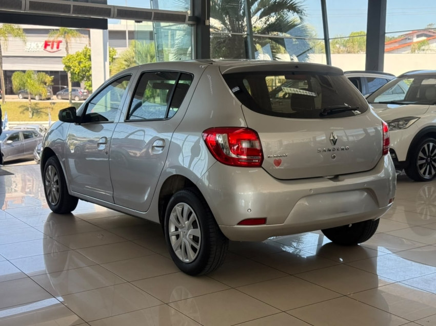 renault sandero 1.0 12v sce flex expression manual 4p 20203