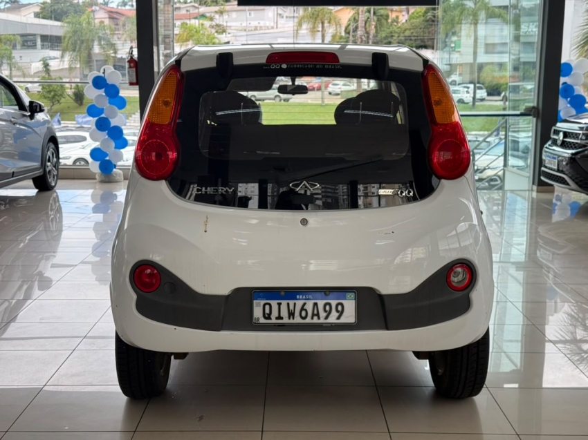 caoa chery qq 1.0 mpfi look 12v flex 4p manual gasolina 20184