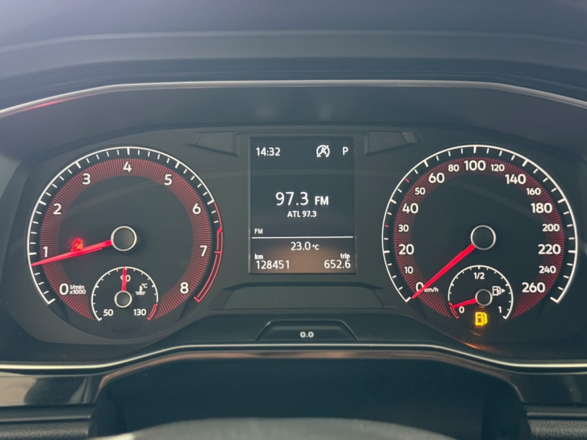 volkswagen jetta 1.4 250 tsi total flex tiptronic 4p automatico 201910