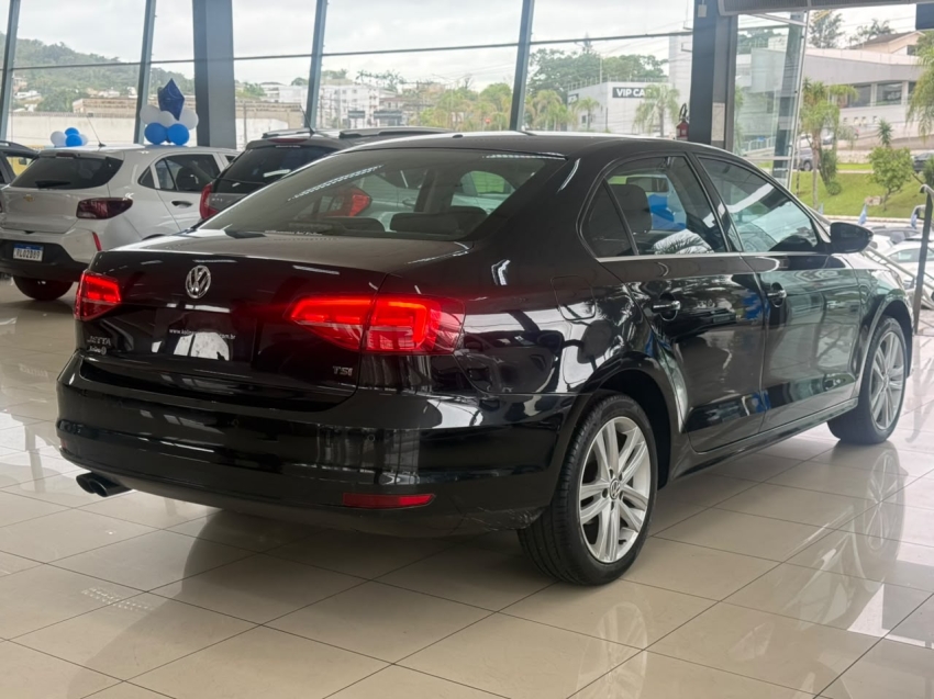 volkswagen jetta 2.0 tsi highline 211cv gasolina 4p tiptronic 5p automatico 20165