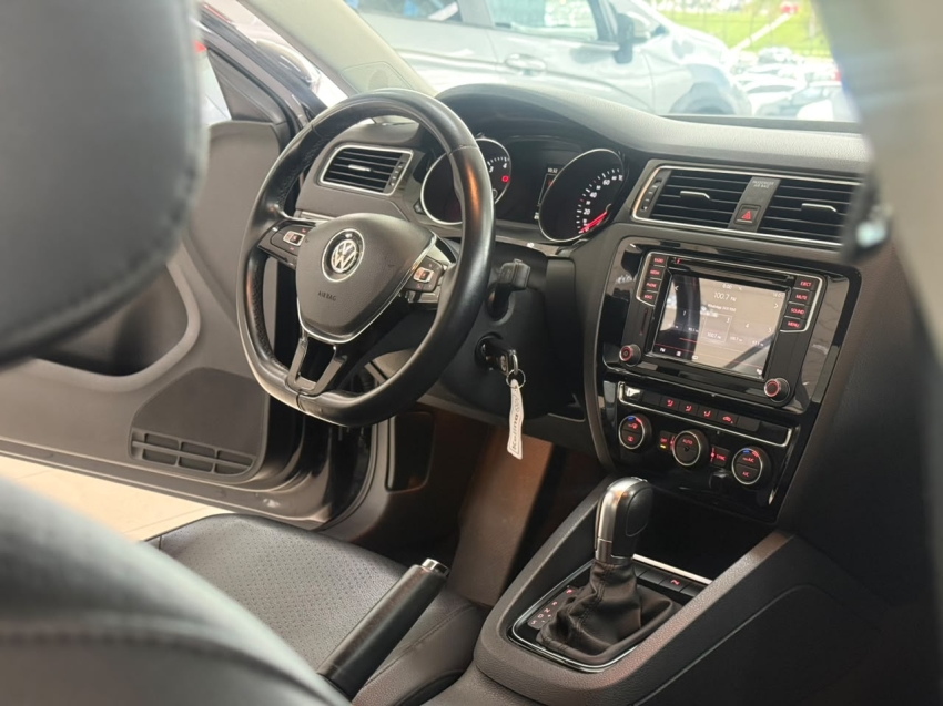 volkswagen jetta 2.0 tsi highline 211cv gasolina 4p tiptronic 5p automatico 201610