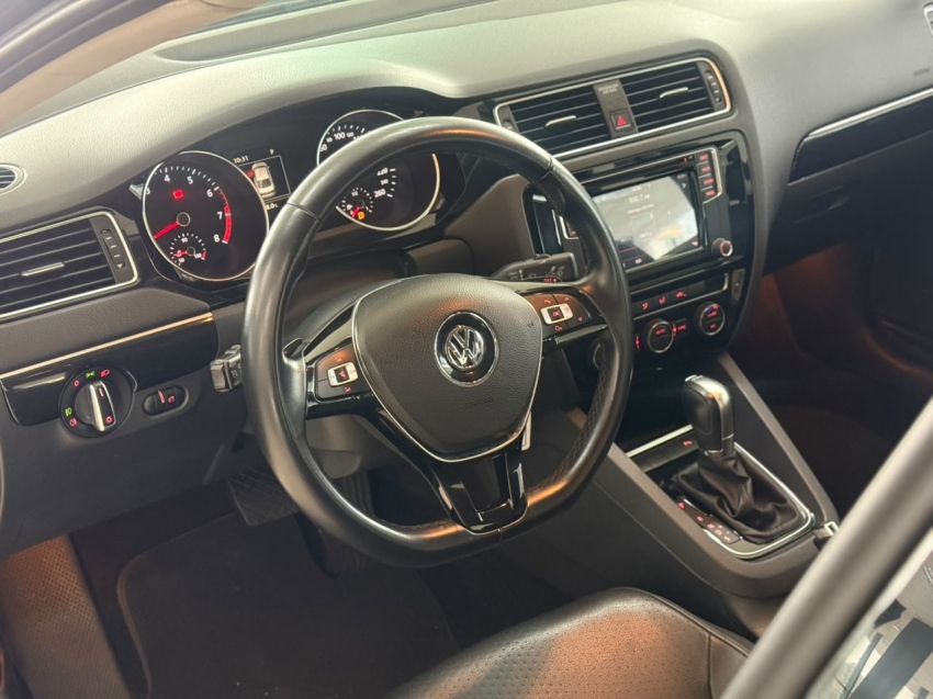 volkswagen jetta 2.0 tsi highline 211cv gasolina 4p tiptronic 5p automatico 20168