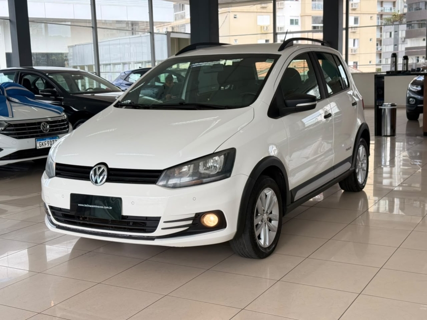 volkswagen fox 1.0 mpi track 12v flex 4p manual 20172