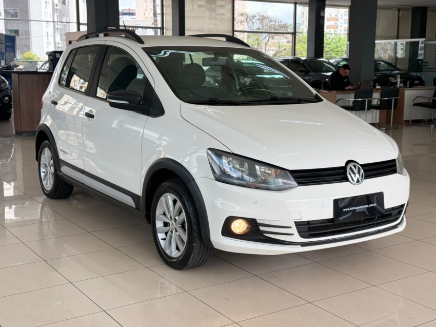 volkswagen fox 1.0 mpi track 12v flex 4p manual 20170