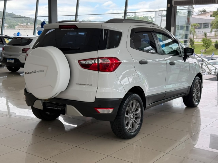 ford ecosport 1.6 freestyle 16v flex 4p manual 5p 20155